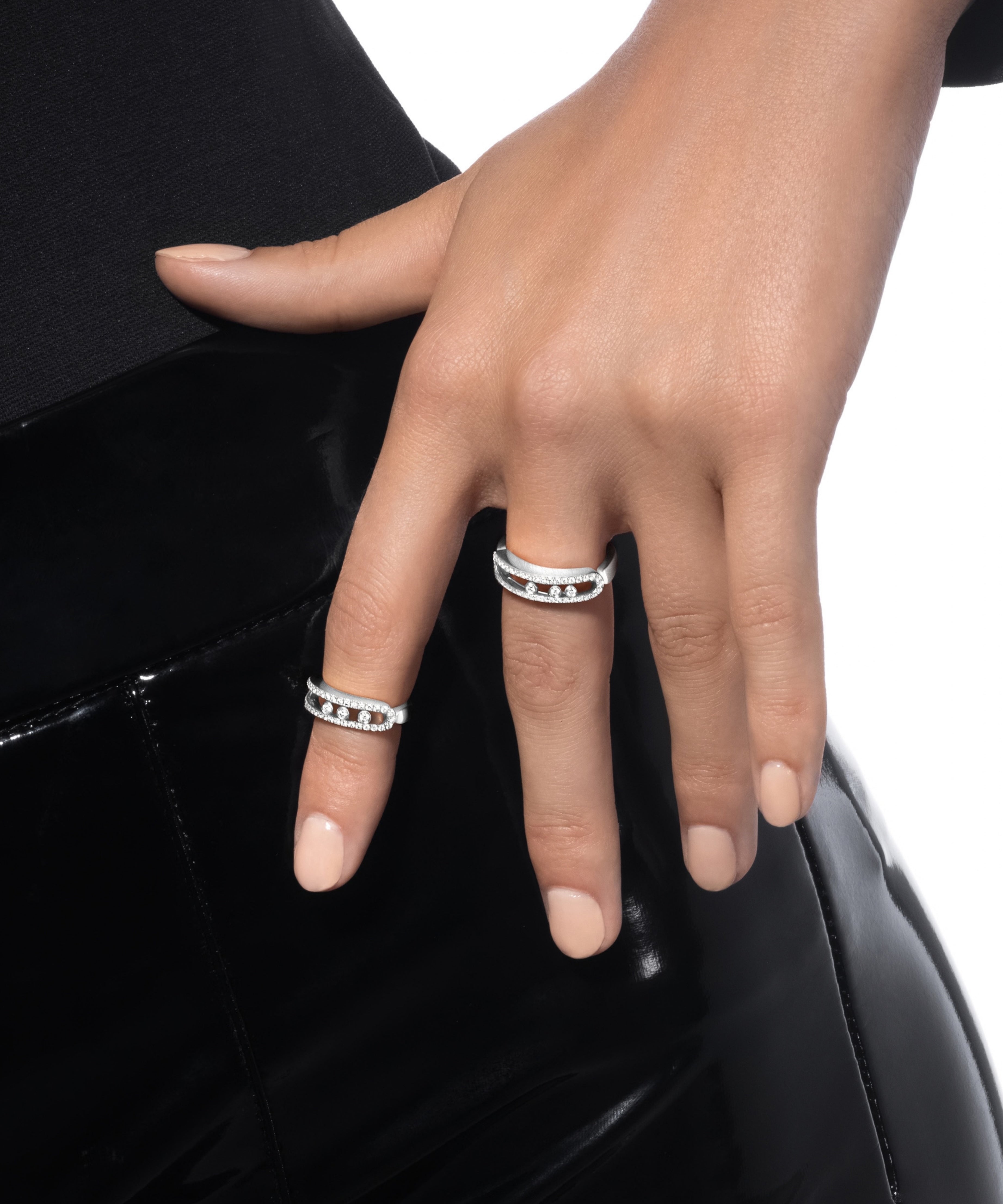 Anillo Messika Baby Move Classique Oro Blanco y Pavé de Diamantes | 04683-WG