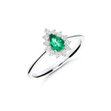 Anillo con Esmeralda Talla Pera y Diamantes en Oro Blanco
