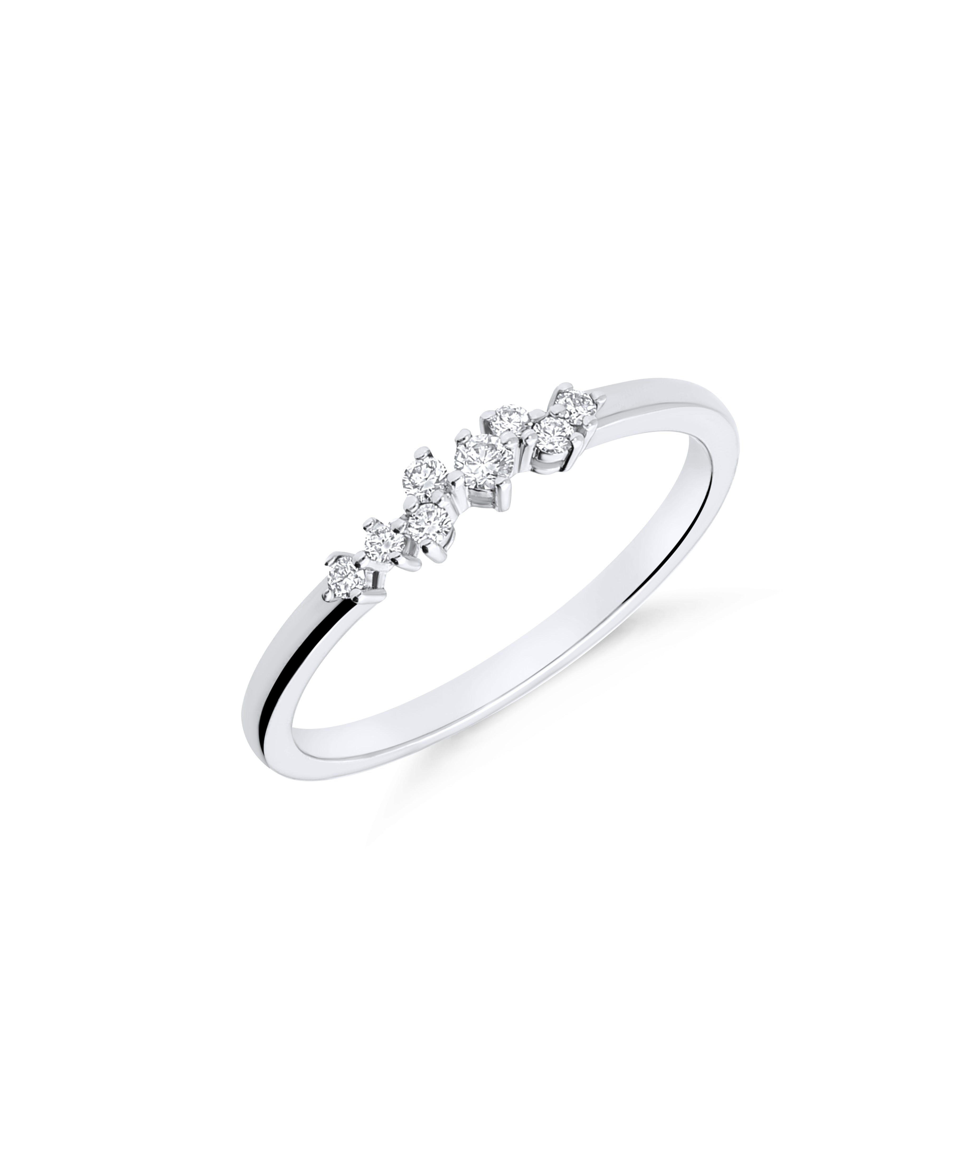 Anillo Fino con Diamantes en Oro Blanco