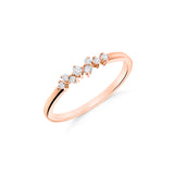 Anillo Fino con Diamantes en Oro Rosa