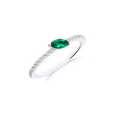 Anillo con Esmeralda Talla Marquise y Diamantes en Oro Blanco