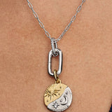 Charm Pandora ME medallón Sol y Luna Bicolor | 763977C01