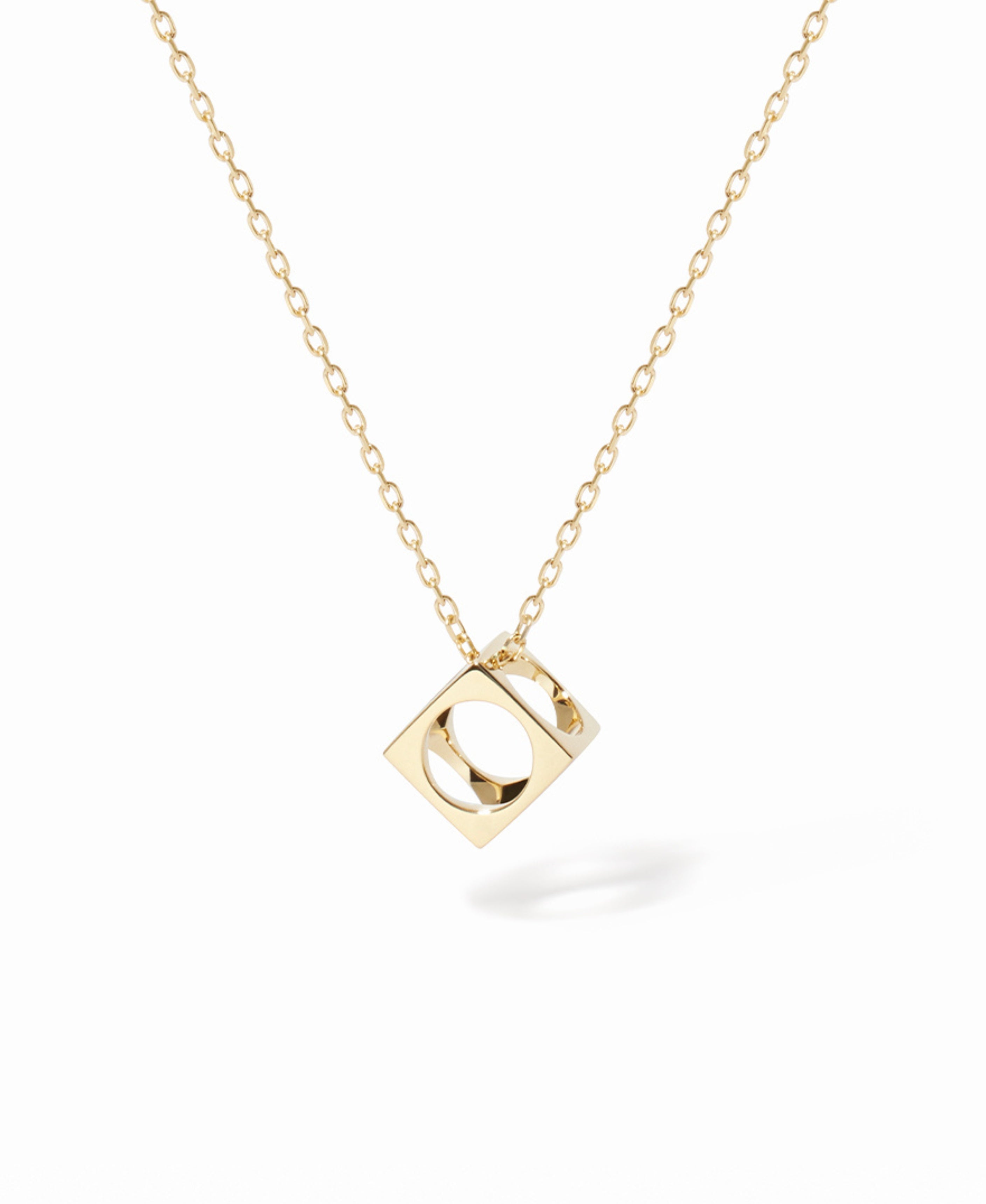 Colgante Cadena Le Pavé Modelo Pequeño en Oro Amarillo - 668101