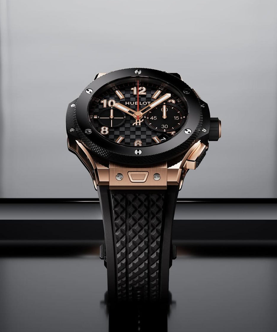 Reloj de hublot edición especial por el 20 aniversario de la firma en el material king gold y 43 cm de tamaño de caja.