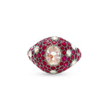 anillo tipo sello vintage con diamante oval y rubies en oro rosa