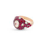 anillo sello vintage con diamante central oval y rubies en oro rosa