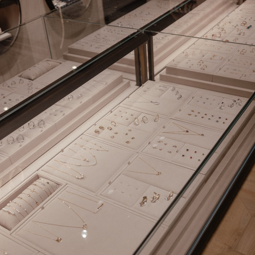 exposición joyería fina boutique calvo en calle rua nueva 6