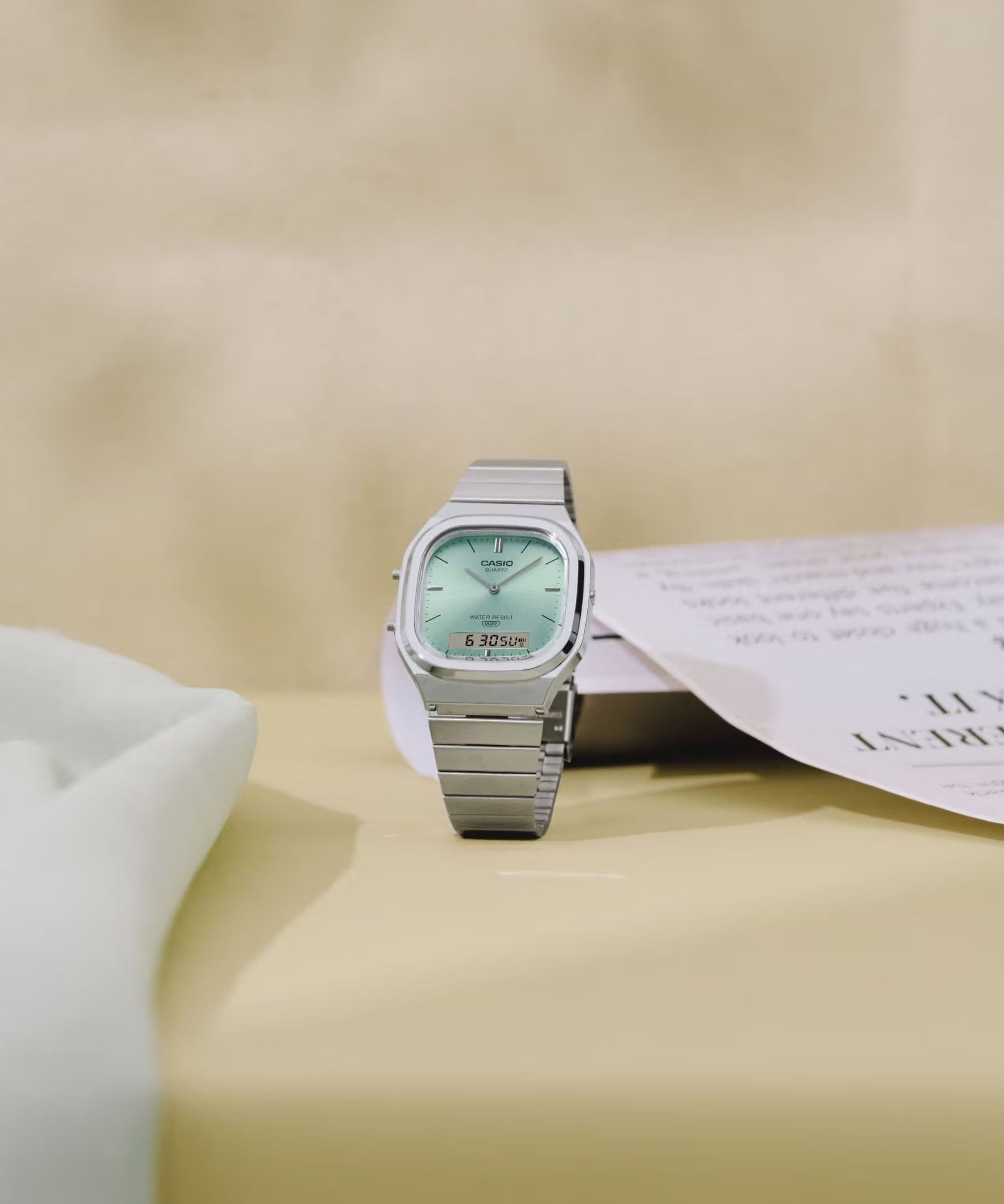 Casio Edgy Collection Analógico-Digital Azul Acero 35,8 mm | AQ-240E-2A