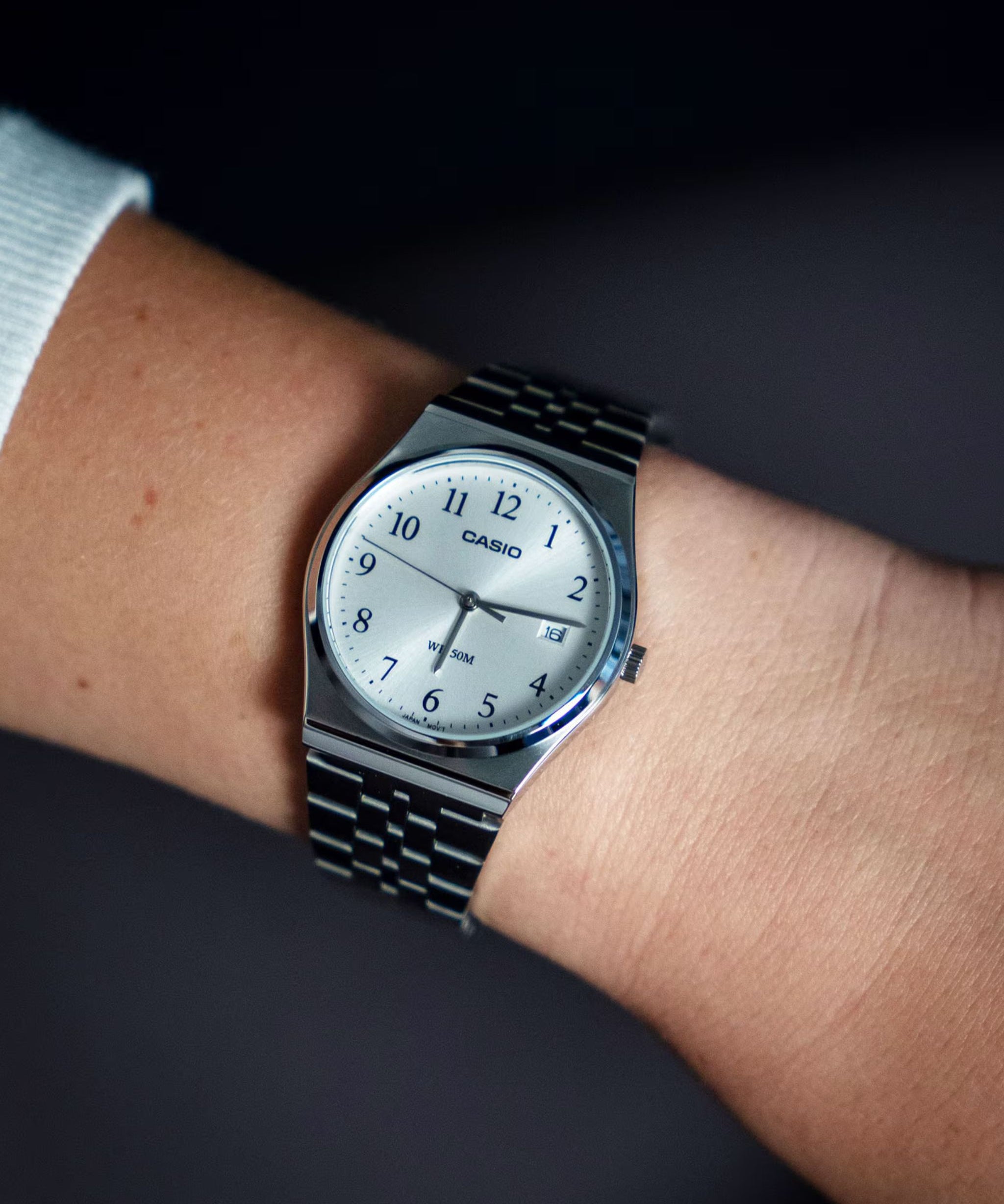 Casio Timeless MTP Blanco Acero 35 mm | MTP-B145D-7BV