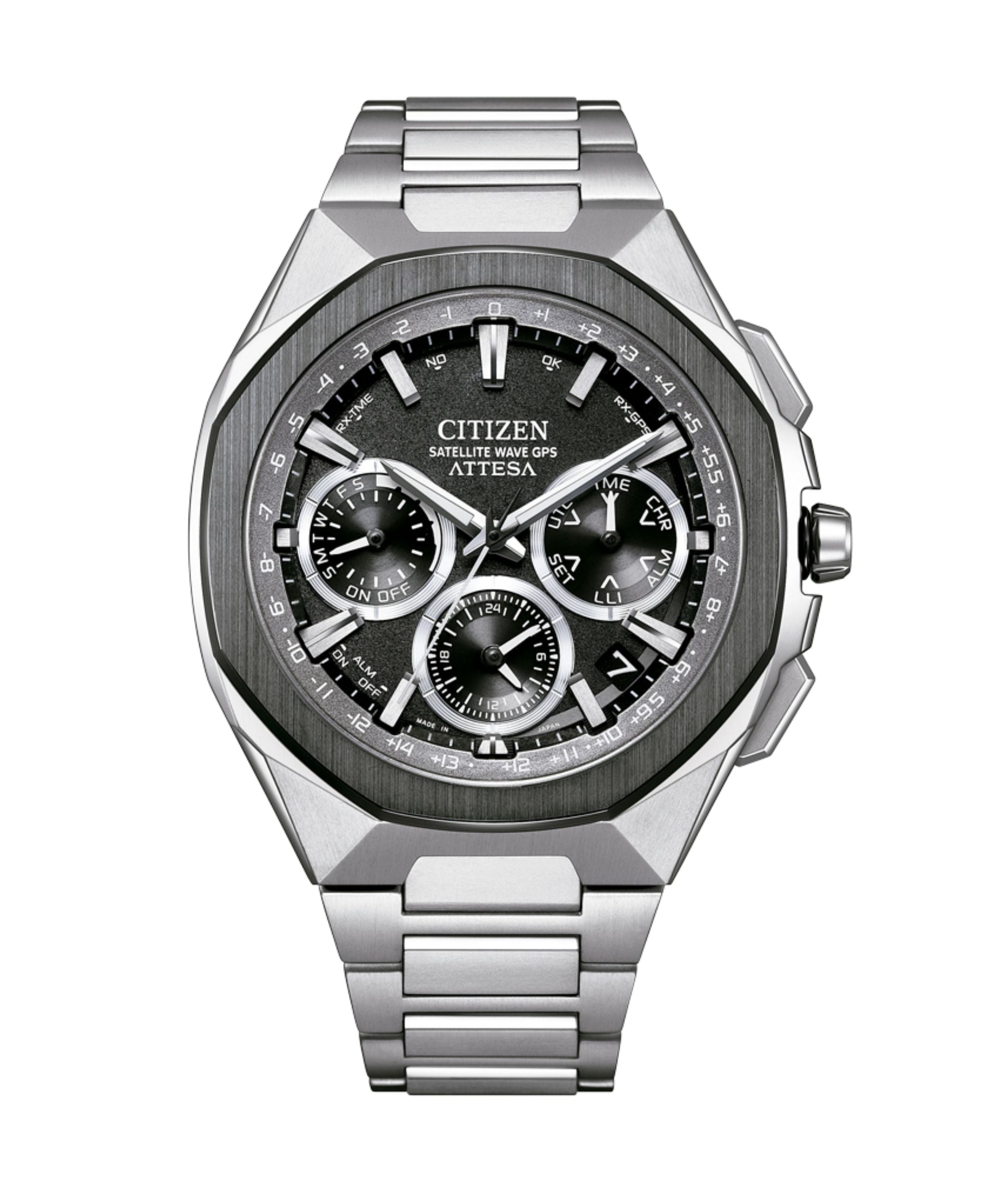 Citizen Satellite Wave Attesa de 44 mm con esfera negra, caja de Super Titanium y brazalete de Super Titanium.