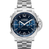 Panerai Luminor Chrono de 44 mm con esfera azul, caja y brazalete de acero y escala taquimétrica.
