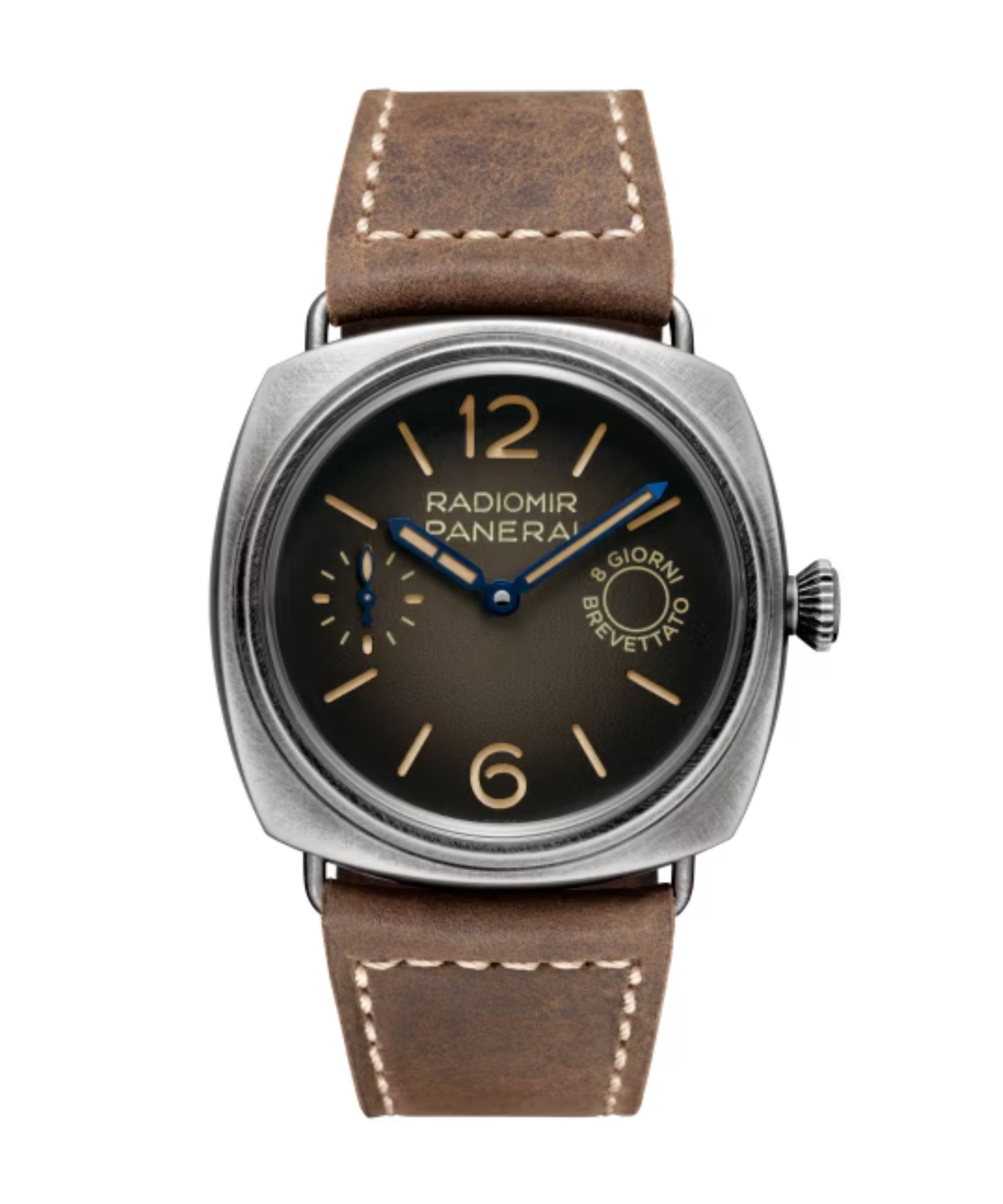 Panerai Radiomir 8 Giorni de 45 mm con esfera marrón degradada, caja de acero Brunito y correa de piel.