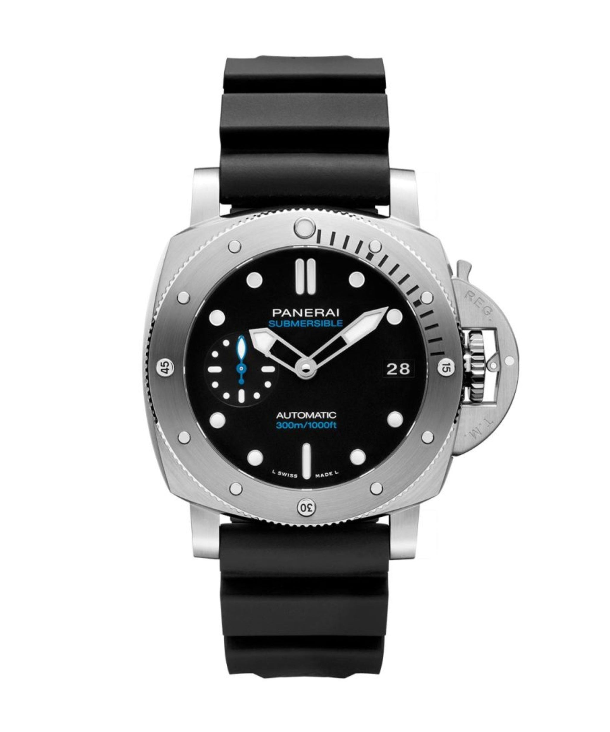 Reloj Panerai Submersible de 42 mm con esfera negra, caja de acero y correa de caucho negra.
