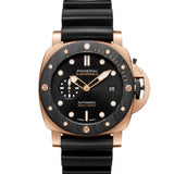 Reloj Panerai Submersible de 44 mm con esfera negra, caja Goldtech™ y correa de caucho negro.