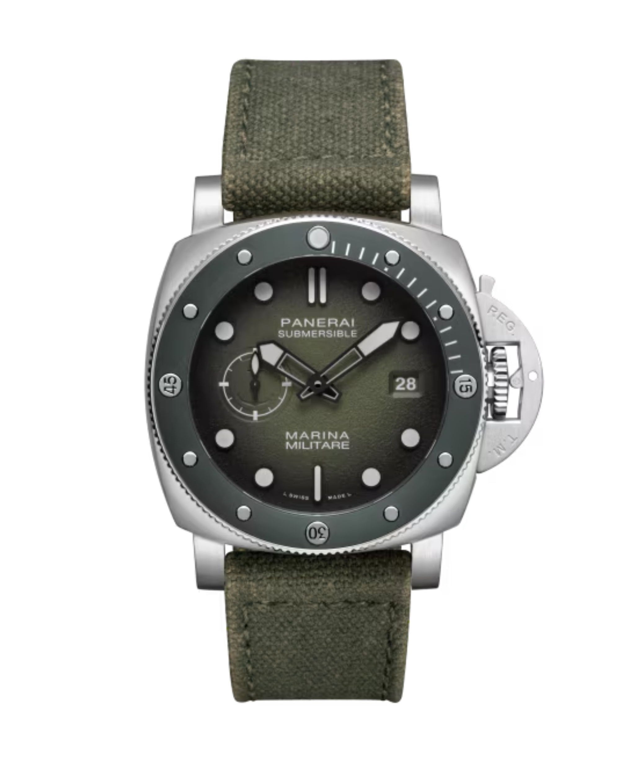 Reloj Panerai Submersible Marina Militare de 44 mm con esfera verde degradada, caja de acero y correa textil verde.