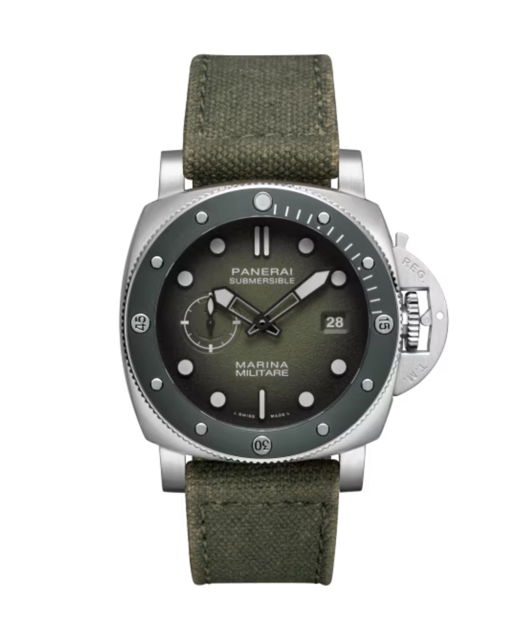 Reloj Panerai Submersible Marina Militare de 44 mm con esfera verde degradada, caja de acero y correa textil verde.