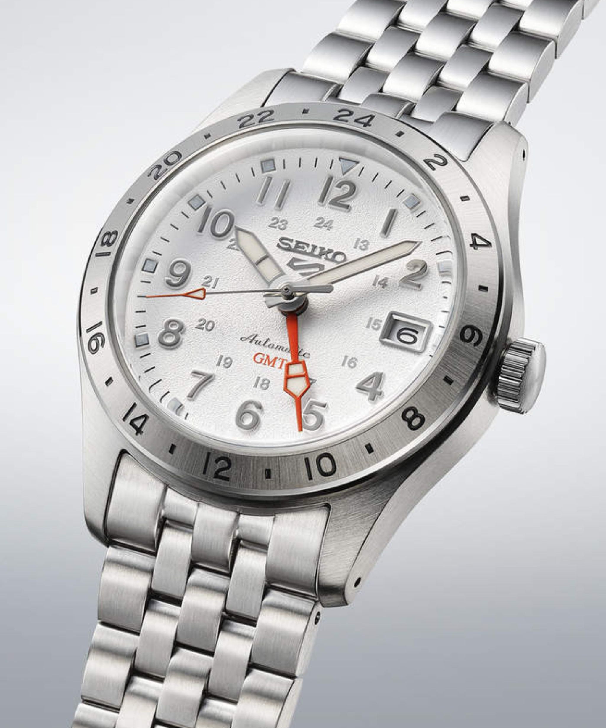 Seiko 5 Sports Field GMT Automático Blanco Acero 39.4 mm | SSK059K1